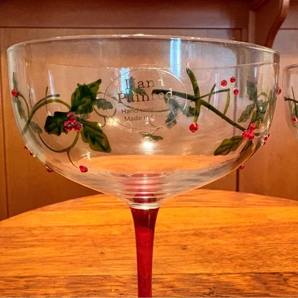 Holiday Festive Coupe Champagne Glasses with Holly - Picture 4 of 6